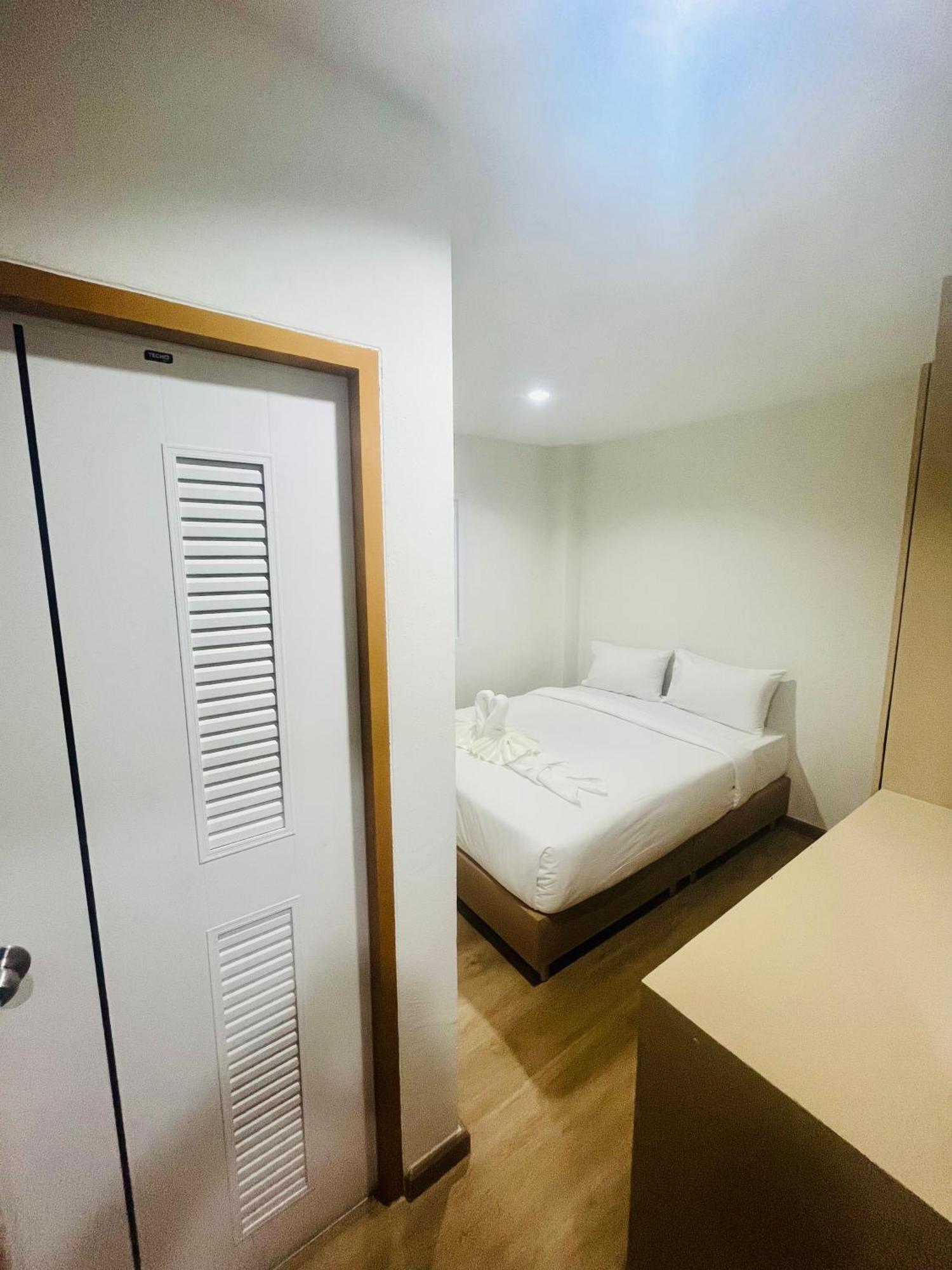 28 Boutique Hotel Patong Екстериор снимка