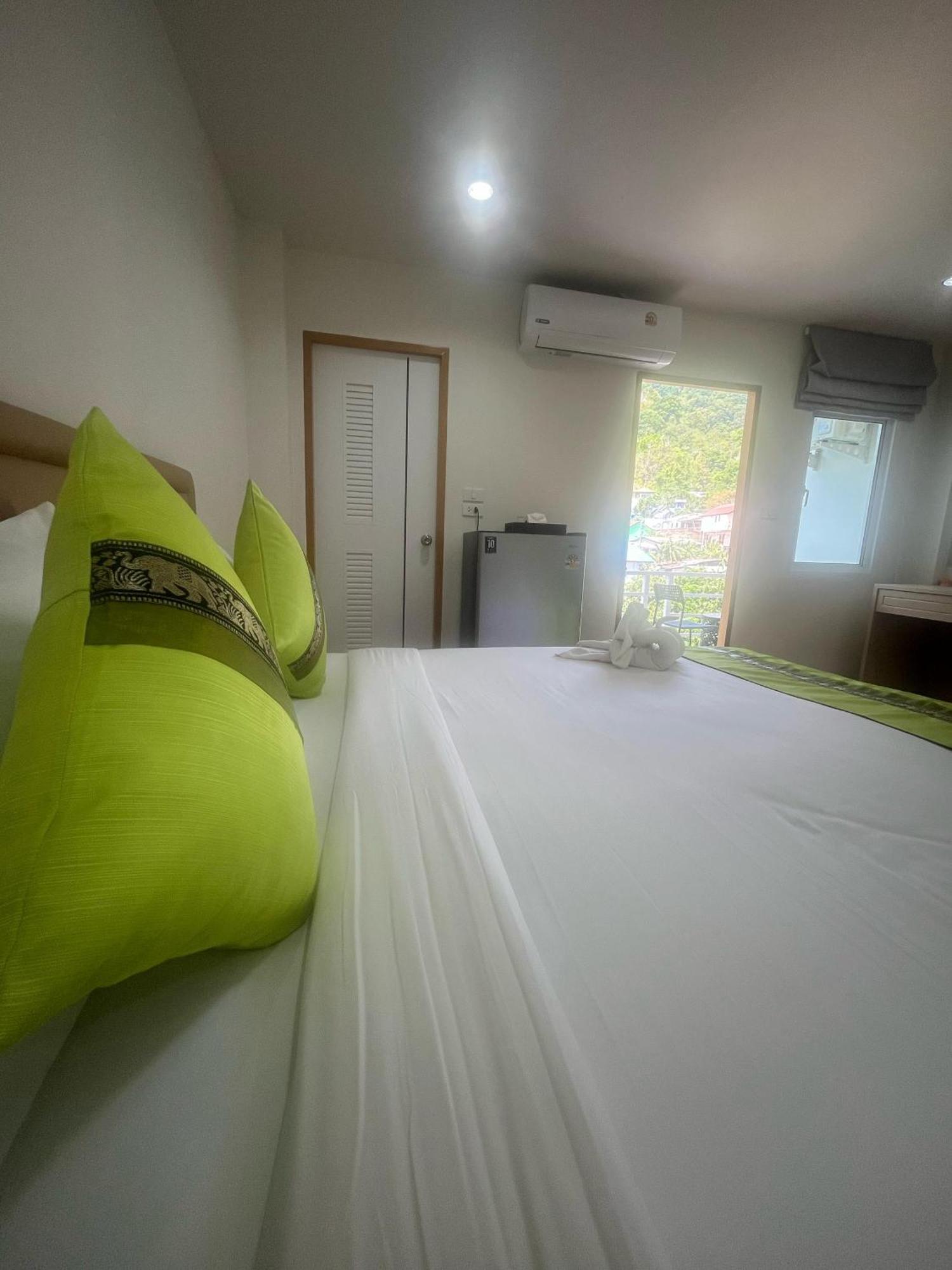 28 Boutique Hotel Patong Екстериор снимка